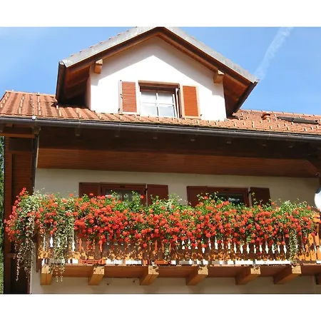 בית חווה Turisticna Kmetija Stoglej