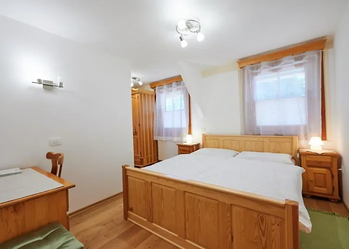 Turisticna Kmetija Stoglej *